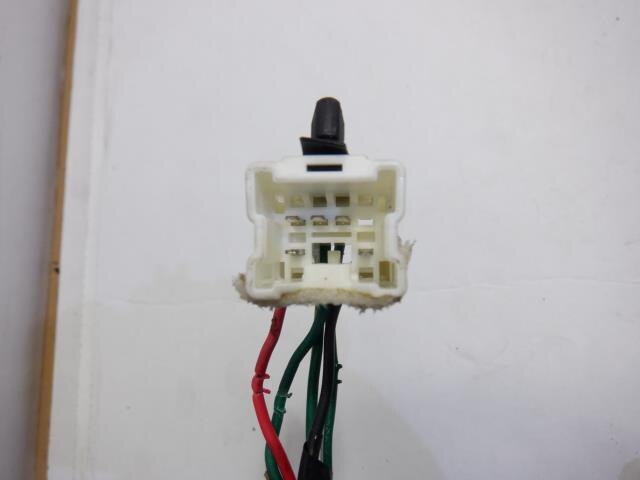 Right Tail Light NISSAN Caravan Van 2004 KR-CWMGE25 — photo 4