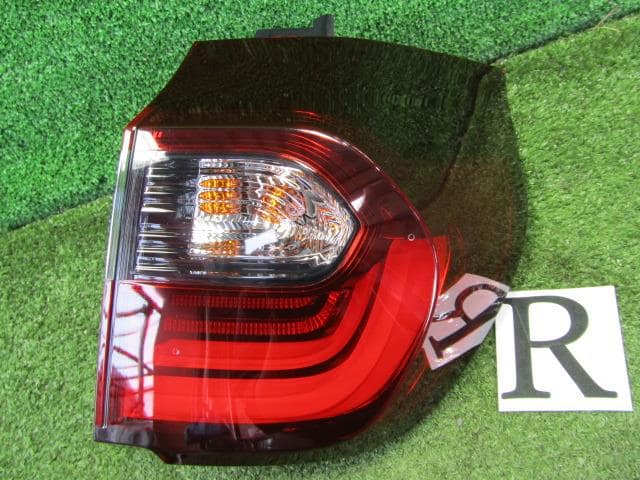 Right Tail Light HONDA Fit 2021 6BA-GR1 33500TZAJ01 — photo 1
