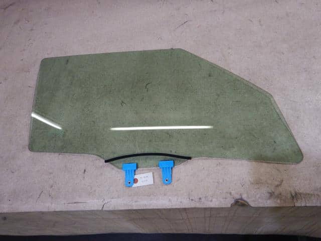 Front Right Door Windshield SUZUKI Swift 2017 DAA-ZC53S 8450152R10 — photo 1