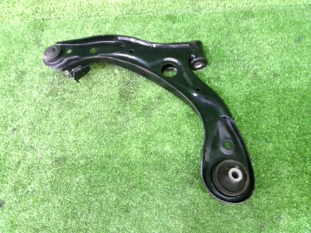 Front Right Lower Control Arm HONDA N-wgn 2014 DBA-JH1 — photo 2