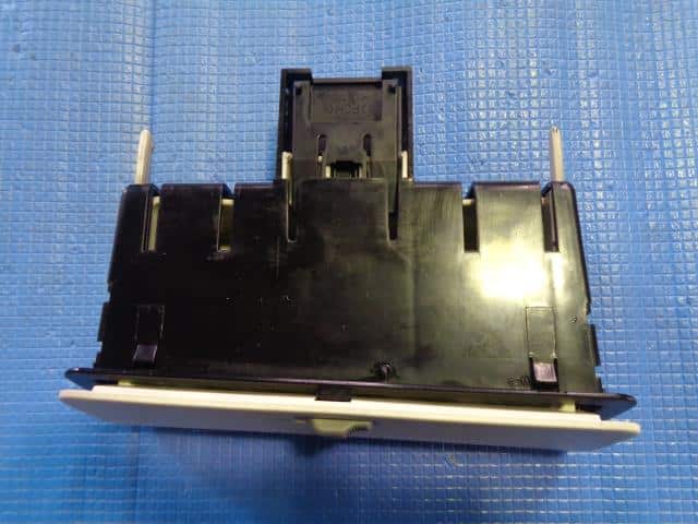 Interior Parts SUZUKI Lapin 2004 CBA-HE21S 7385075H00KC2 — photo 2