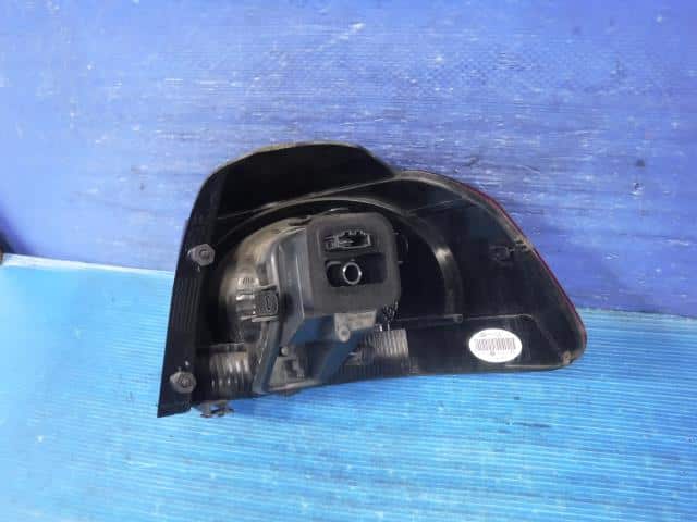 Left Tail Light VOLKSWAGEN Golf 2009 ABA-1KCAV 5K0945095M — photo 3