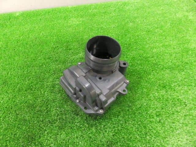 Throttle Body CITROEN C4 2010 ABA-B585F04P V75766988005 — photo 4