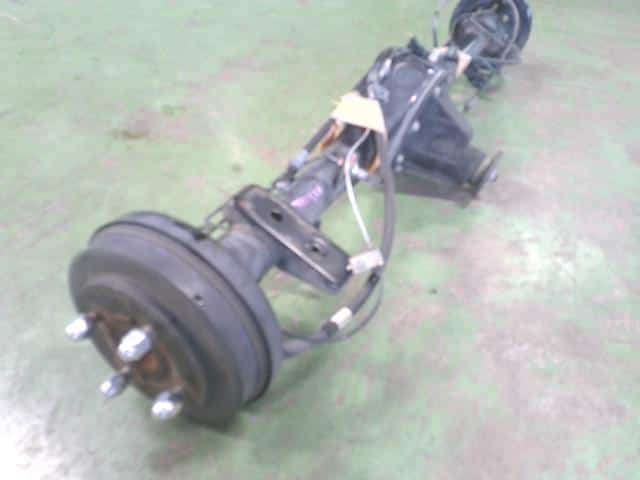 Rear Differential Housing Assembly MAZDA Scrum 2014 EBD-DG16T 1A142601XB — photo 3