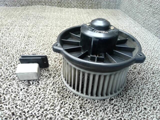 Blower Motor TOYOTA Hiace 1997 KD-KZH120 — photo 4