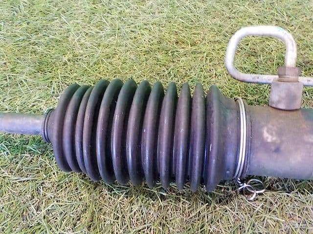 Power Steering Rack and Pinion Assembly NISSAN Pulsar 1991 E-RNN14 — photo 3