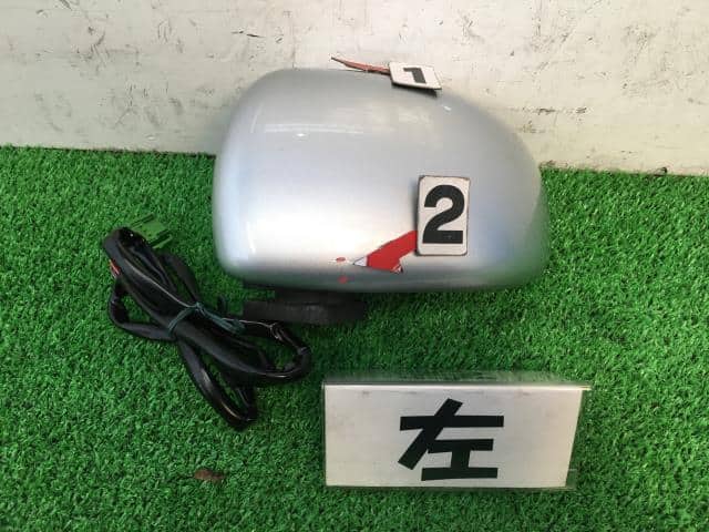 Left Side Mirror VOLKSWAGEN New Beetle 2002 GF-9CAQY — photo 1