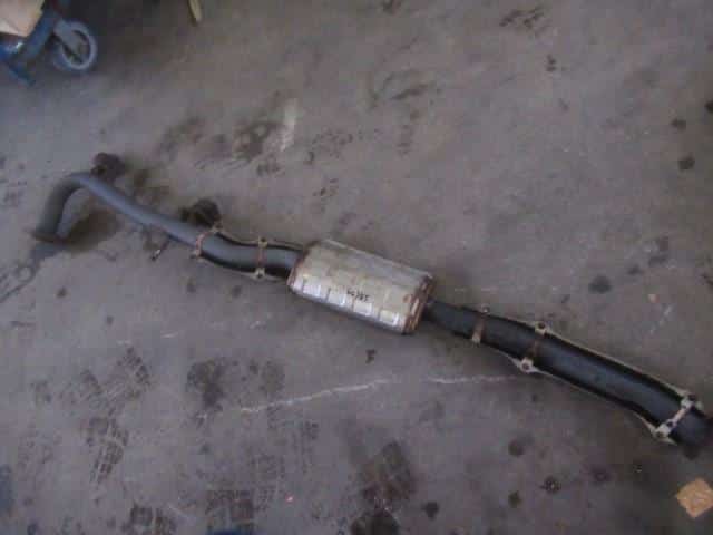 Exhaust Center Muffler NISSAN Laurel 2000 GF-GC35 — photo 1