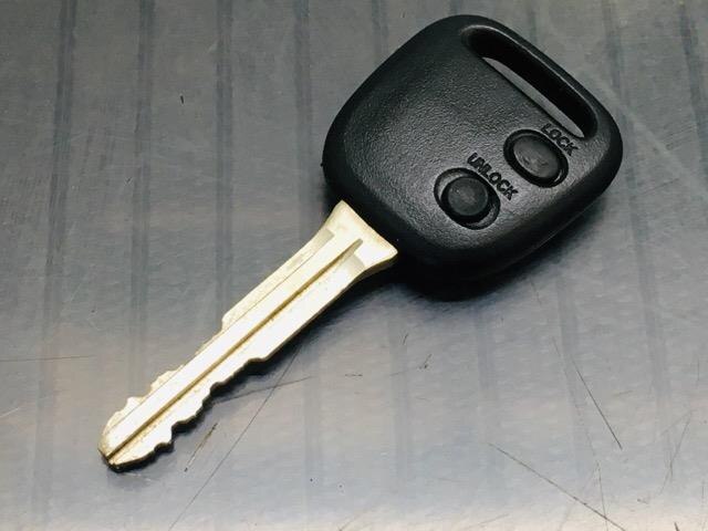 Keyless Entry Remote Control Key TOYOTA Hiace 2006 KR-KDH200 — photo 1