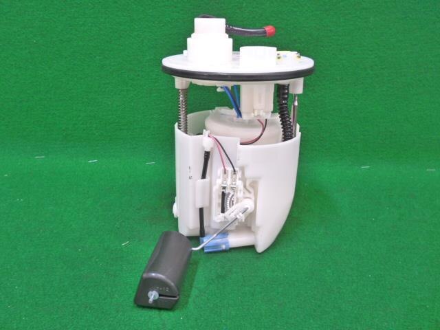 Fuel Pump TOYOTA Sienta 2021 DBA-NSP170G — photo 1