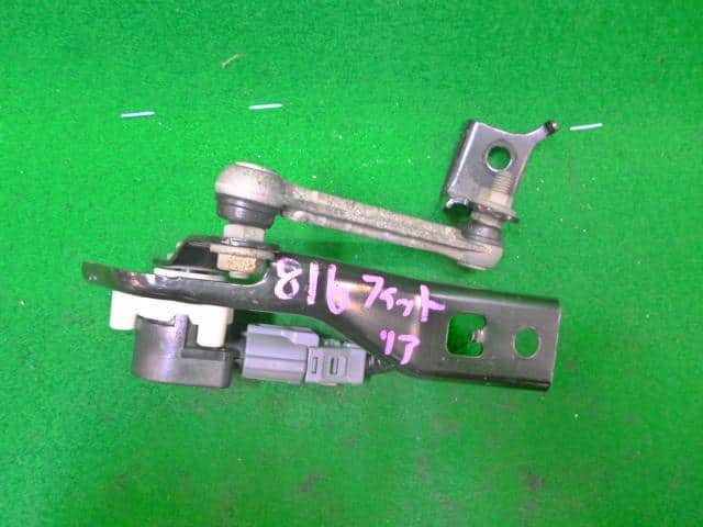 Sensor HONDA Fit 2014 DAA-GP5 — photo 2
