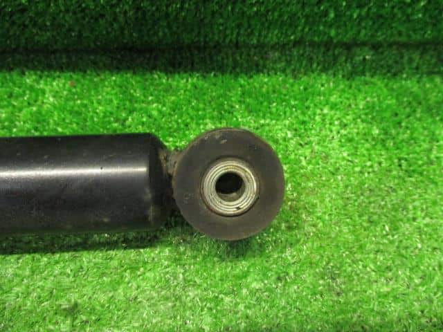 Rear Right Shock Absorber HONDA Insight 2010 DAA-ZE2 — photo 3
