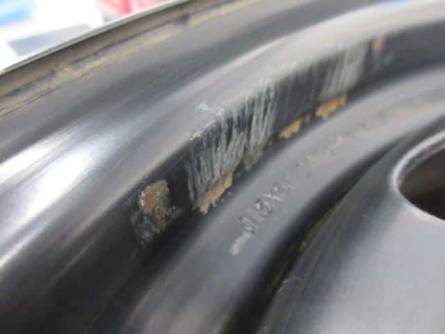 Wheel TOYOTA Aqua NHP10 — photo 2