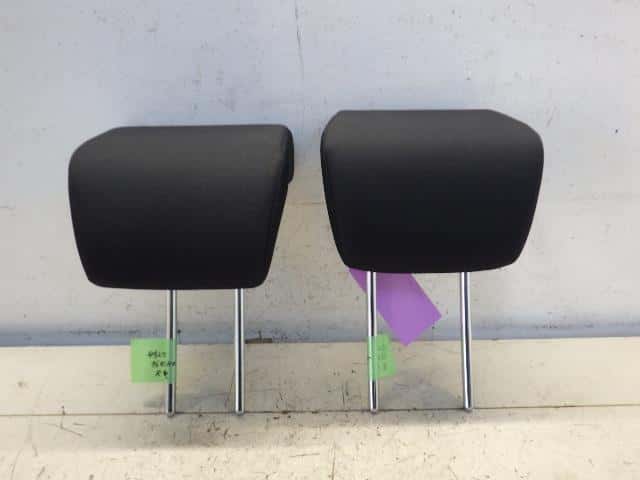 Headrest HONDA Vezel 2014 DAA-RU3 — photo 1