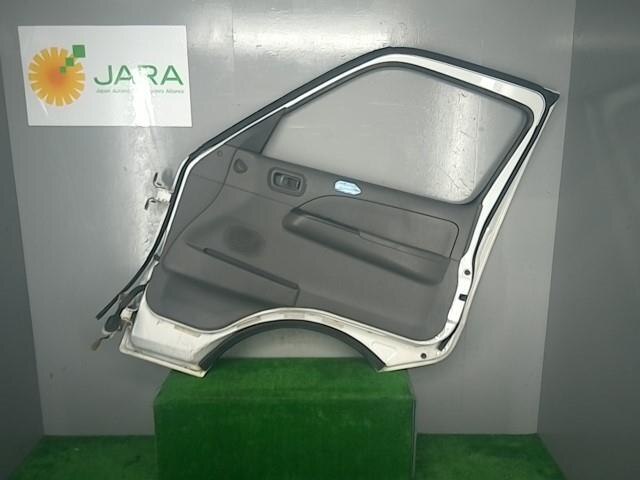 Front Right Door Assembly NISSAN Caravan Van 2006 LC-CQGE25 — photo 2