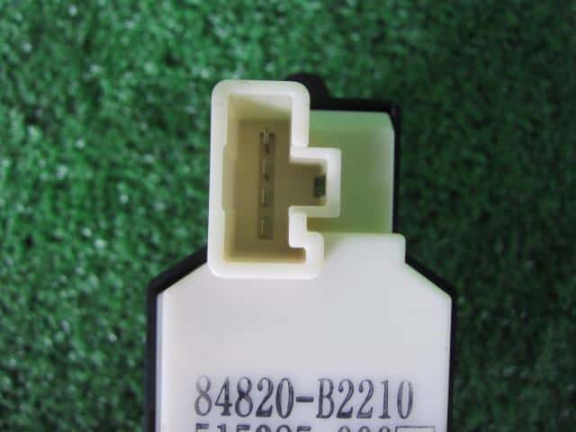 Power Window Switch DAIHATSU Move 2007 DBA-L175S — photo 4