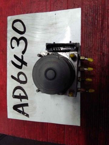 ABS Actuator NISSAN Bluebird Sylphy 2003 UA-FG10 — photo 1