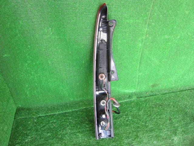 Right Tail Light DAIHATSU Move 2007 DBA-L175S — photo 3