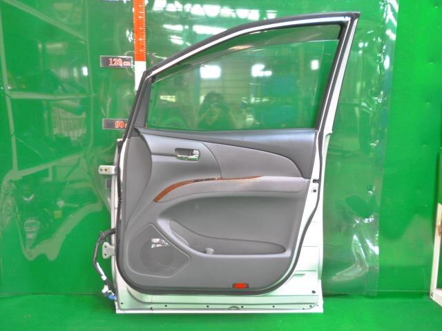 Front Right Door Assembly TOYOTA Estima 2011 DBA-ACR55 — photo 3