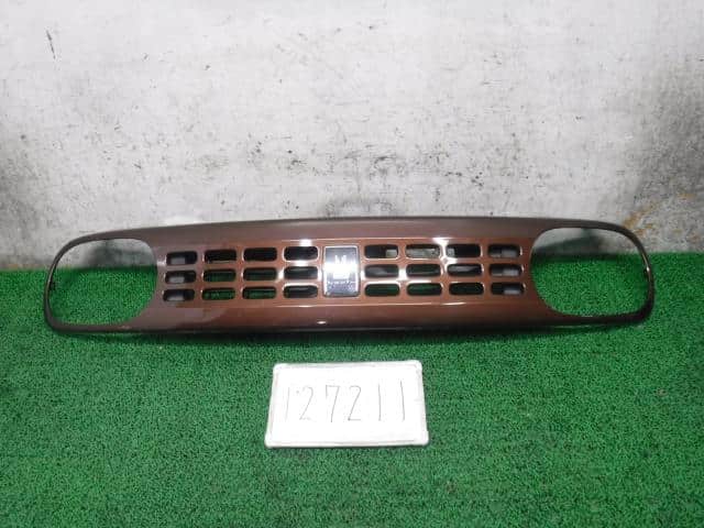 Radiator Grille SUZUKI Lapin 2011 DBA-HE22S — photo 1
