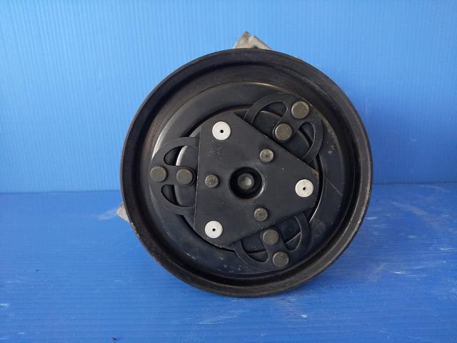 A/C Compressor NISSAN Bluebird 1996 E-EU14 — photo 5
