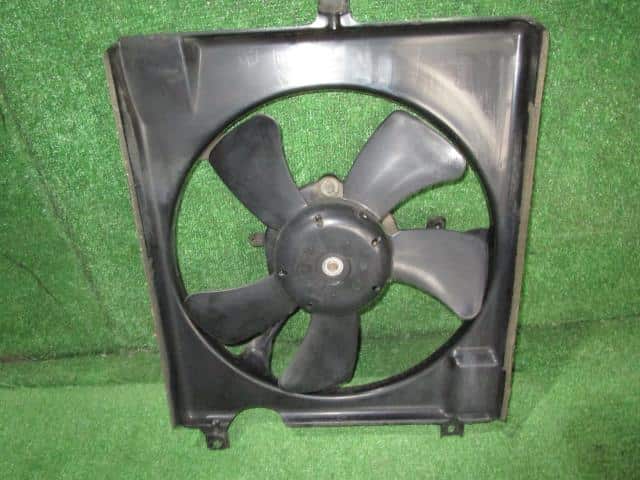 Radiator Cooling Fan MITSUBISHI Toppo Bj 2001 GF-H41A — photo 2