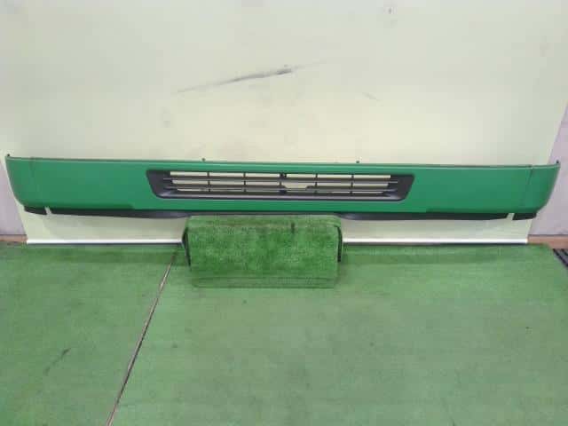 Radiator Grille Mitsubishi Fuso Fuso largesize car 2004 KL-FS55JUZ — photo 1