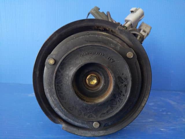 A/C Compressor TOYOTA Celsior 2001 UA-UCF31 — photo 2