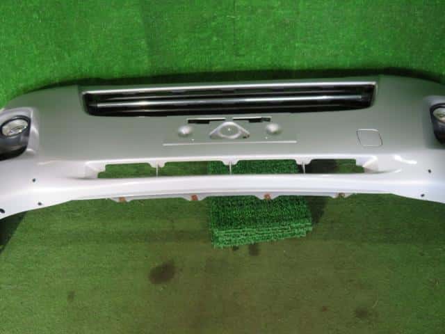Front Bumper NISSAN Nv350 — photo 4