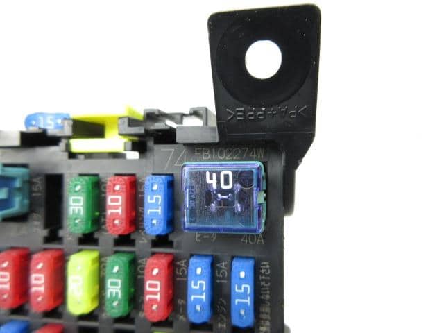 Fuse Box MAZDA BONGO 2016 DBF-SLP2V — photo 4