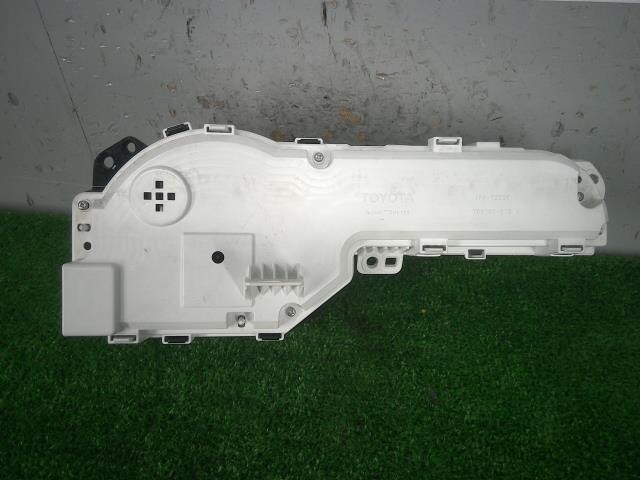 Speedometer TOYOTA Porte 2013 DBA-NCP141 — photo 2