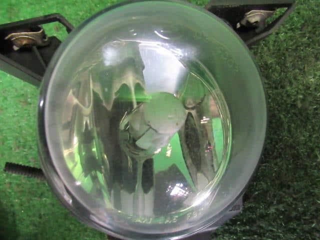Right Fog Light VOLKSWAGEN New Beetle 2005 GH-9CAZJ — photo 2