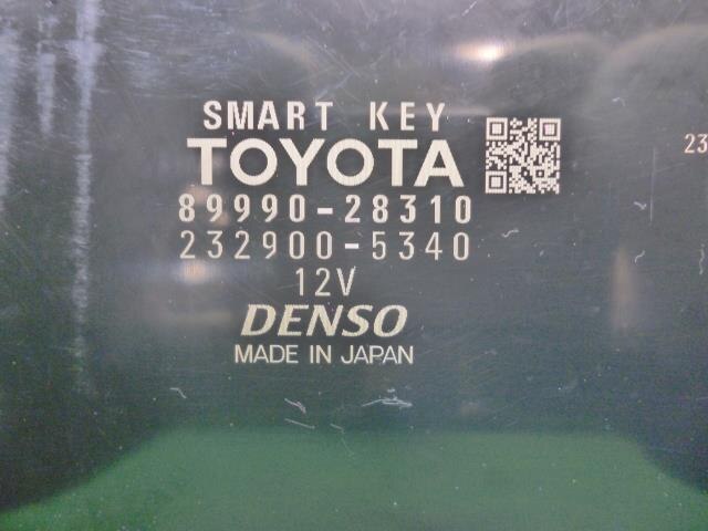 Control Unit TOYOTA Noah 2016 DBA-ZRR80 — photo 3