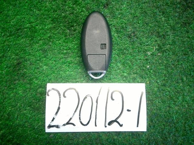 Keyless Entry Remote Control Key NISSAN Serena 2010 DBA-CC25 — photo 4