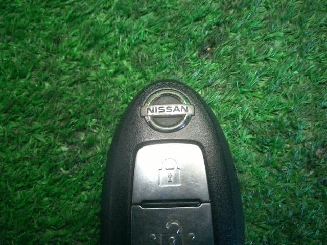 Keyless Entry Remote Control Key NISSAN Serena 2010 DBA-CC25 — photo 3