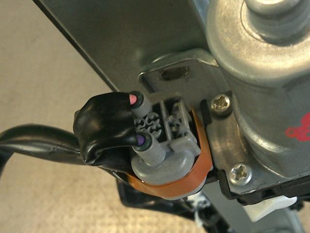 Front Left Door Regulator NISSAN Dayz roox 2014 DBA-B21A — photo 3