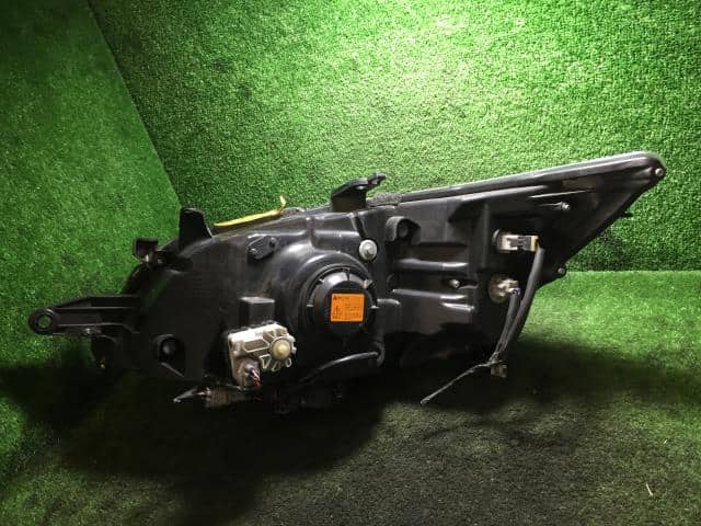 Right Headlight SUBARU Exiga 2008 CBA-YA5 — photo 3