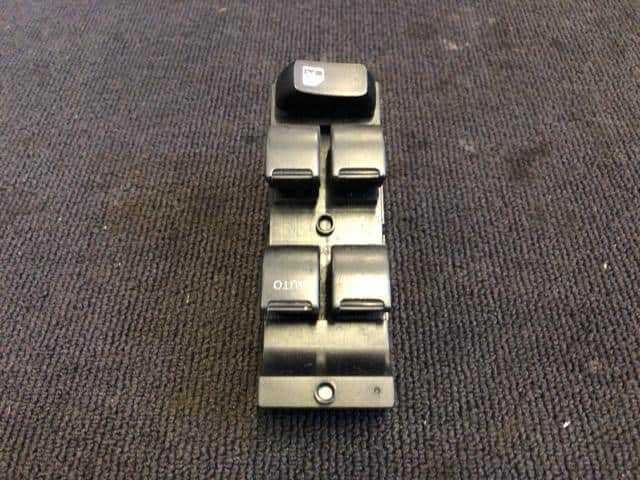 Power Window Switch SUZUKI Wagon R 2003 UA-MH21S 3799058J01 — photo 1