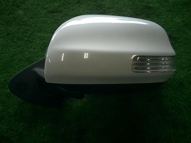Left Side Mirror TOYOTA Porte 2010 DBA-NNP10 — photo 1