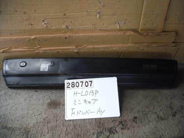 Front Bumper MITSUBISHI Minicab 1979 — photo 1