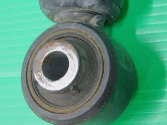 Rear Right Shock Absorber NISSAN Serena 2012 DAA-HFC26 — photo 4