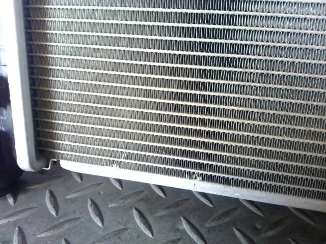 Radiator DAIHATSU Hijet 2021 3BD-S500P — photo 3