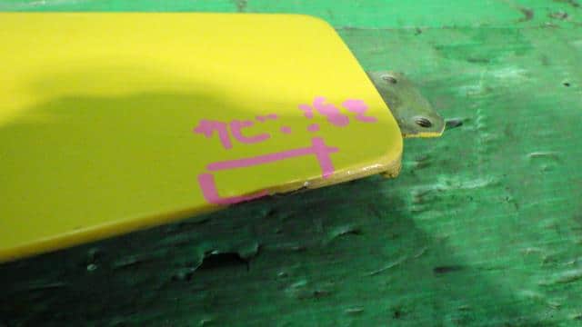 Fuel Filler Lid VOLKSWAGEN Beetle 1975 15ADK — photo 2