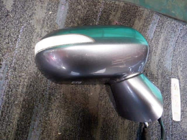 Right Side Mirror HONDA Stream 2010 DBA-RN8 — photo 1