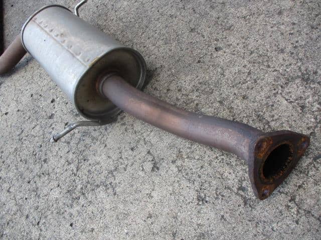 Exhaust Center Muffler HONDA Freed 2012 DAA-GP3 — photo 2