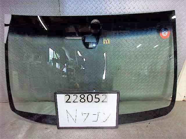 Front Windshield HONDA N-wgn 2013 DBA-JH2 — photo 1