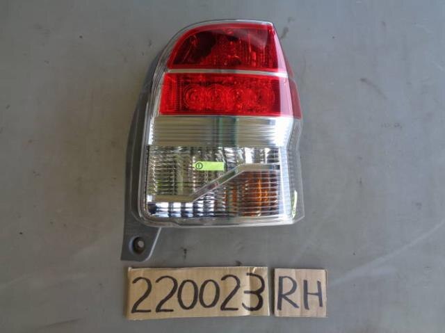 Right Tail Light TOYOTA Spade 2012 DBA-NCP141 — photo 1