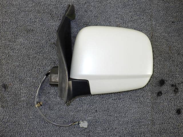 Left Side Mirror HONDA Step Wagon 2004 CBA-RF5 — photo 1