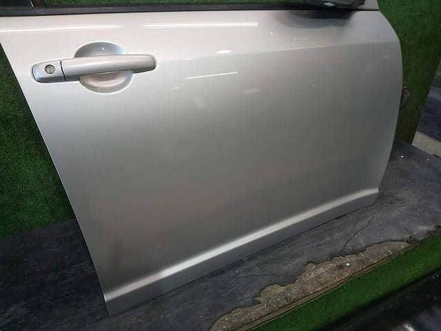 Front Right Door Assembly SUZUKI Swift 2007 DBA-ZC11S — photo 3