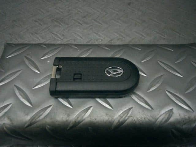 Keyless Entry Remote Control Key DAIHATSU Move 2015 DBA-LA150S — photo 2